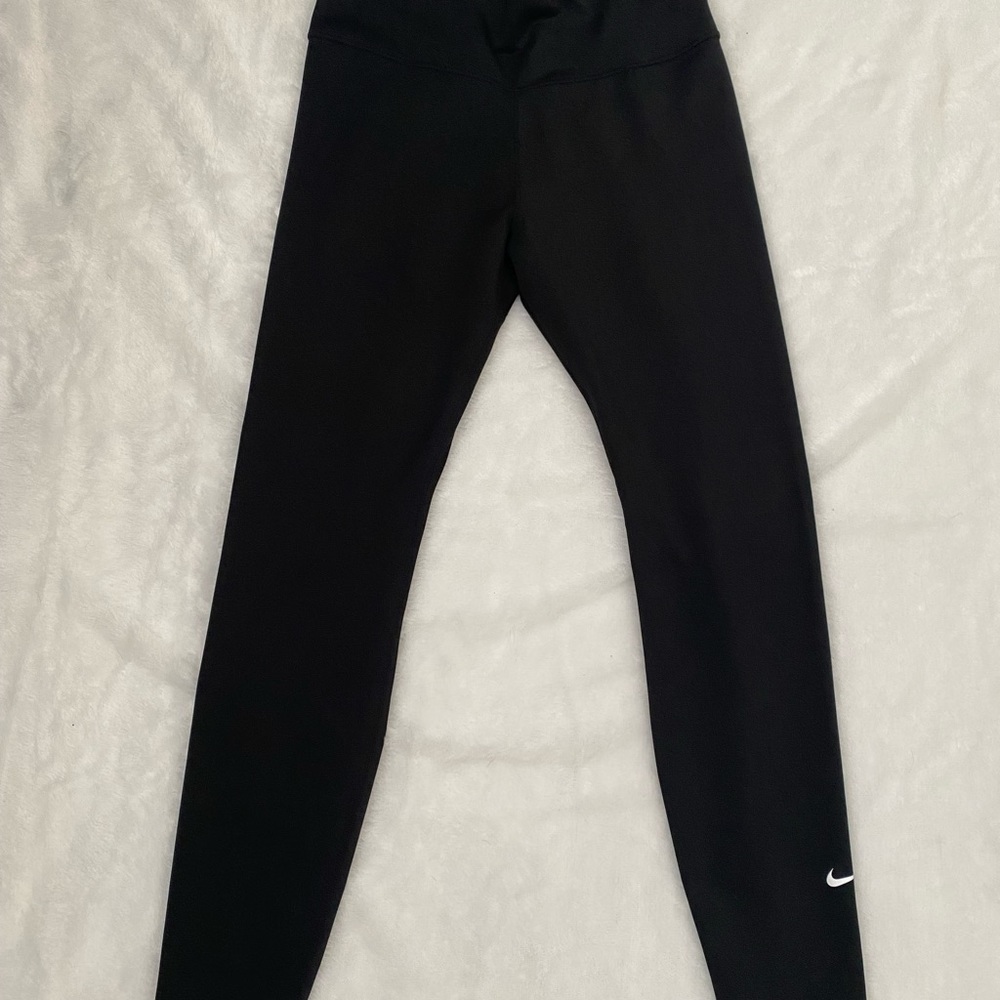 Nike high waisted leggings